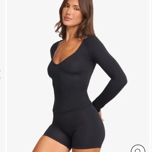 Crop Shop Boutique Black Fitted Bodysuit